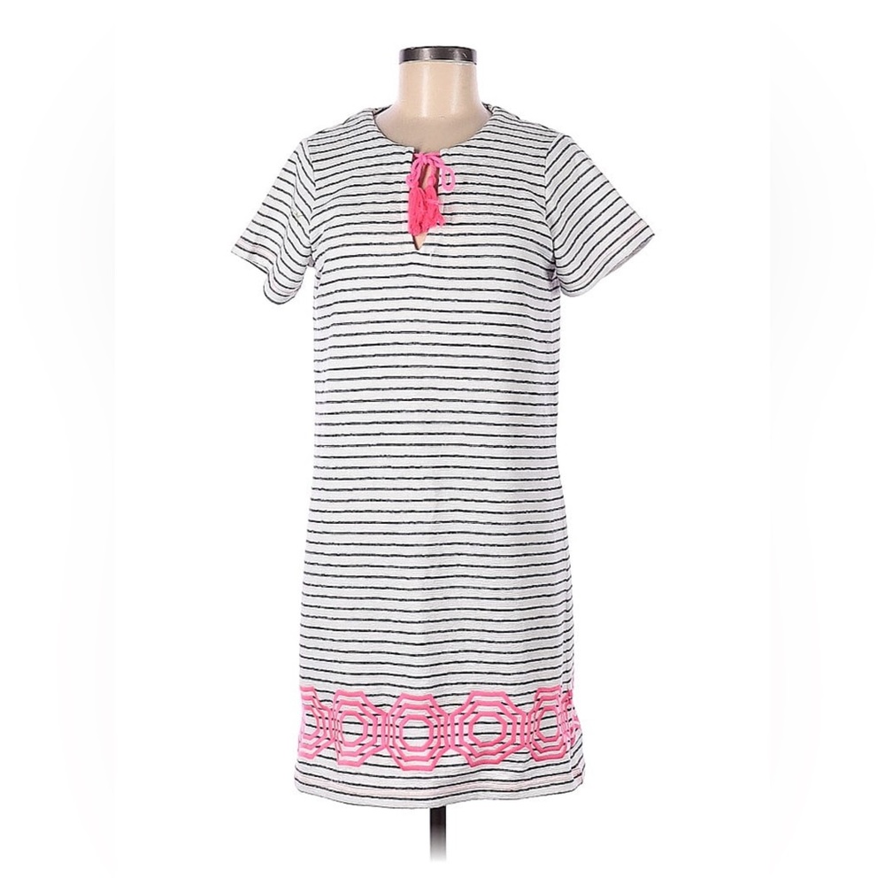 Sail to Sable Size Medium Striped Short Sleeved Dress